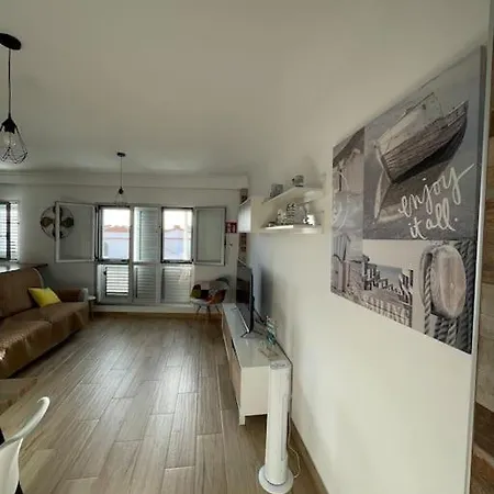 Precioso Apartamento En Residencial Con Piscina Cerca De La Playa Apartment *