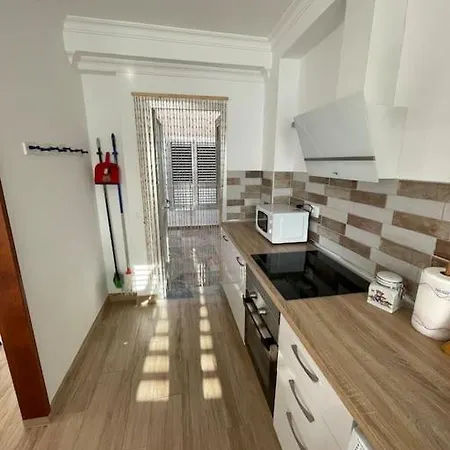 Precioso Apartamento En Residencial Con Piscina Cerca De La Playa